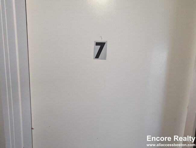 Photo - 204 Banks St Unidad #218-7