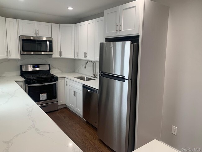 Photo - 71 Lannon Pl Unidad D