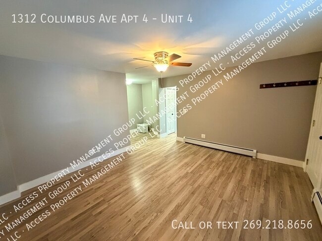 Photo - 1312 Columbus Ave Unidad 4