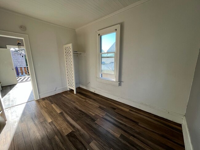 Building Photo - 430 S Holladay Dr Unit 6