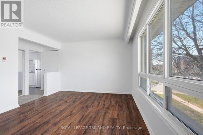 Photo - 66 Willow Rd Unit 6