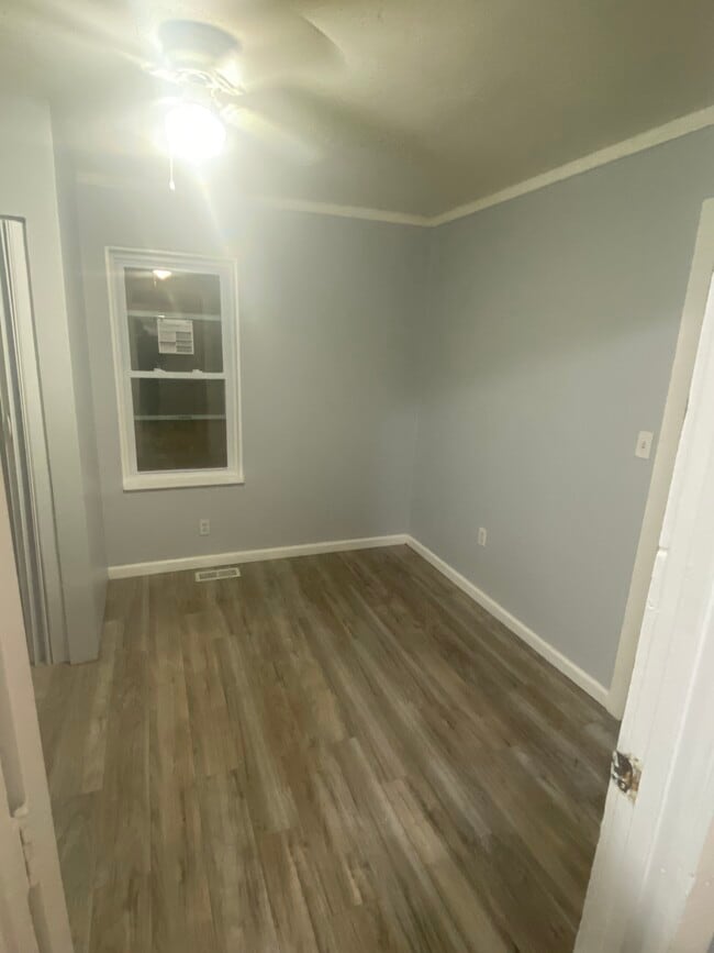 Photo - 1910 Agnes St