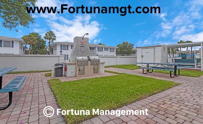 Photo - 2200 NE 66th St Unit 1421