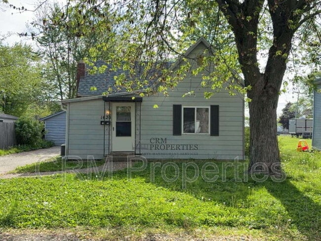 Photo - 1620 S Market St Casa