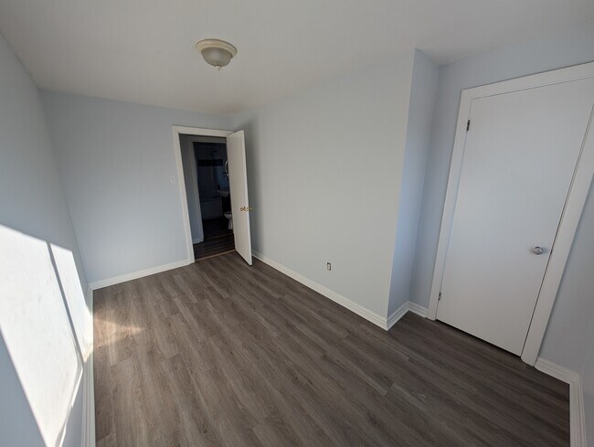 Photo - 515 Prince Albert St