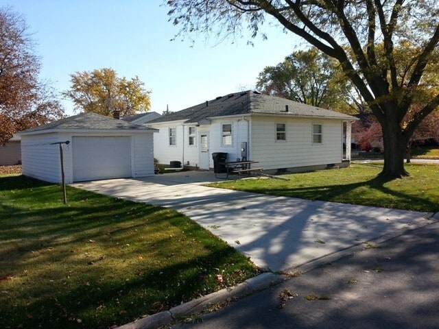 Photo - 2 bedroom, 1 bath house