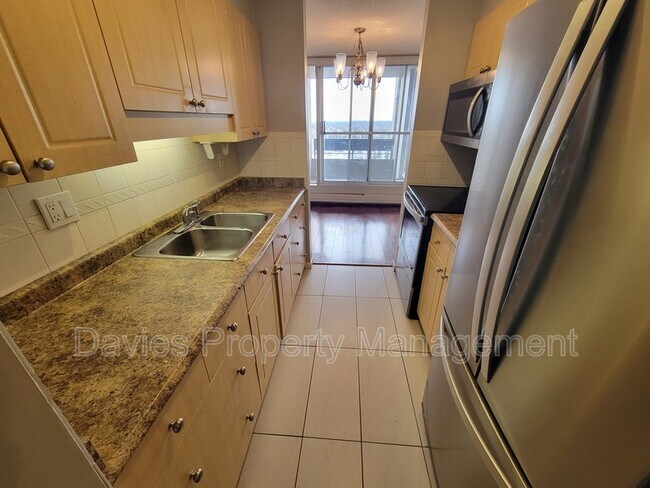 Photo - 8745-8165 165 St NW Unit #146