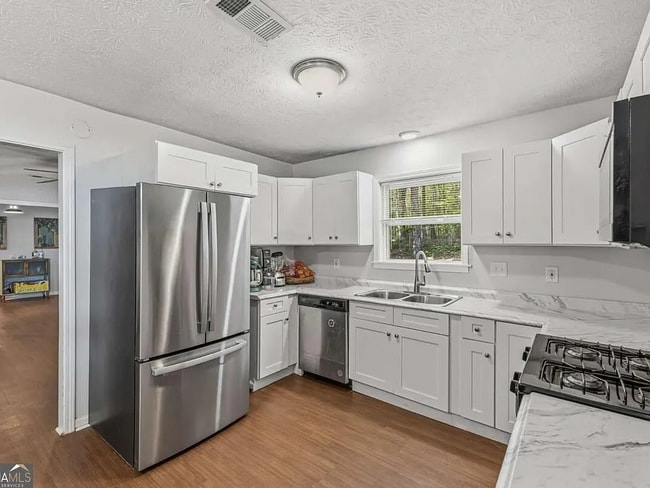 6255 Beaver Creek Trl