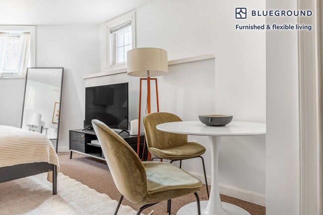 Photo - 11 Hereford St Unidad FL0-ID557