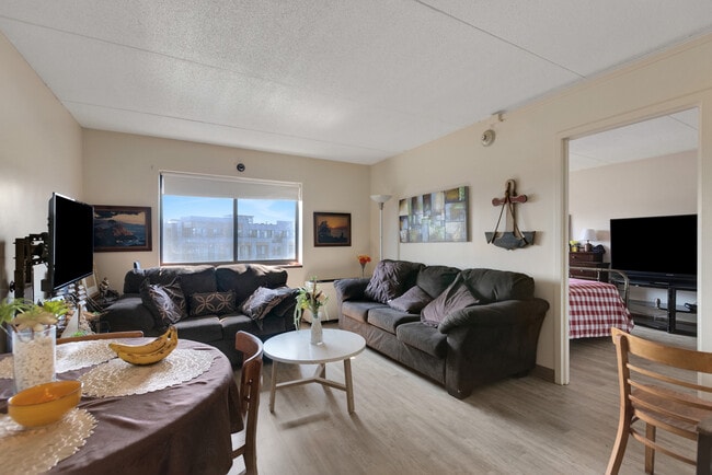 Photo - Olde Kensington Pavilion