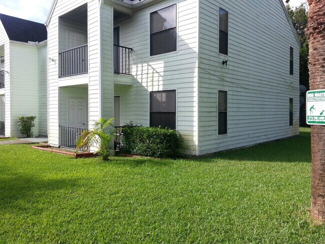 Crystal Trace Apartments