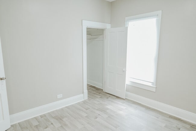 Photo - 2728 N 65th Ave