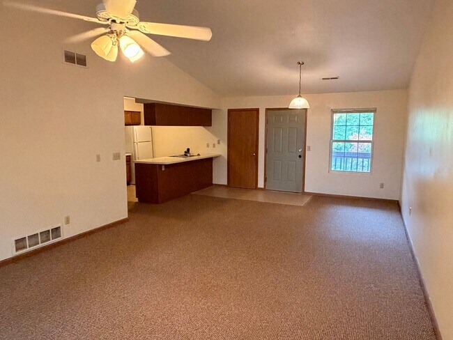 5467 Tall Pines Pkwy Unit 5467 tall pines parkway