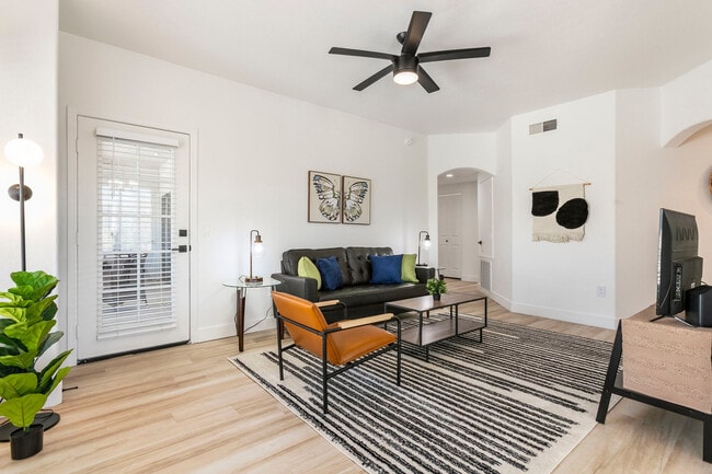 Photo - 15608 N 71st St Unidad ID1035261P