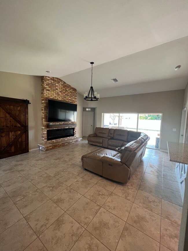 Photo - 2834 NW 25th Ln