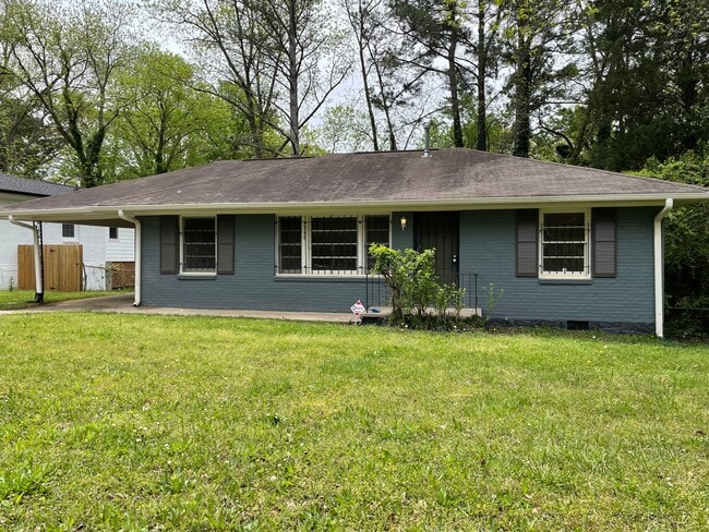 Building Photo - 349 Laquita Dr SE Rental