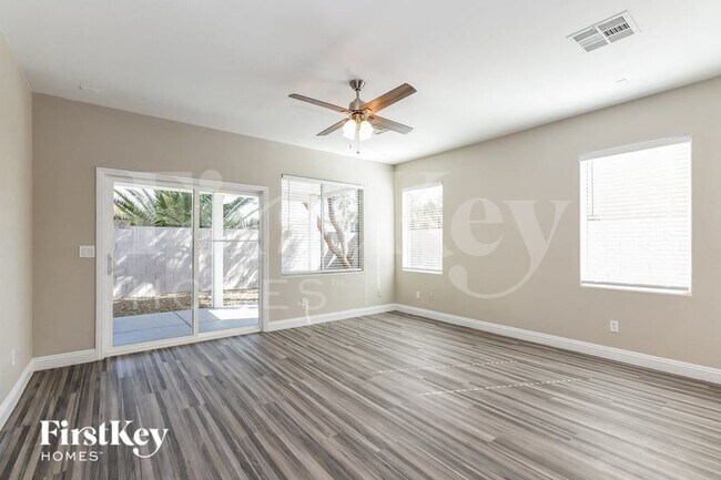 Photo - 934 E Shady Charmer Ave