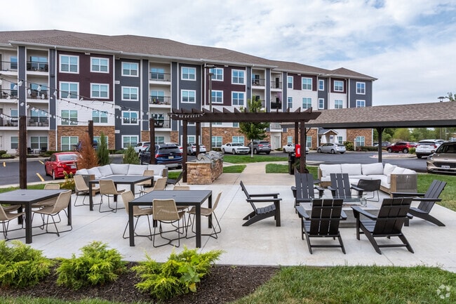 Outdoor Lounge & Grilling Station