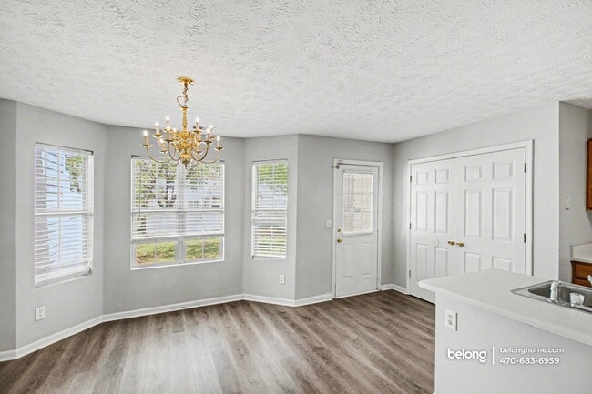 Photo - 5876 Strathmoor Manor Cir Unidad 1