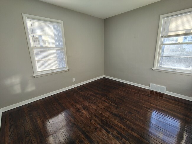 Photo - 624 Alliance Ave