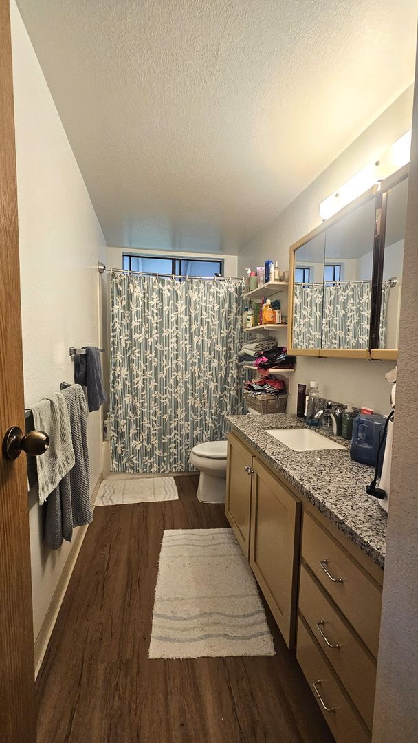 Photo - Kaneohe home at the end of a cul de sac. A/C!