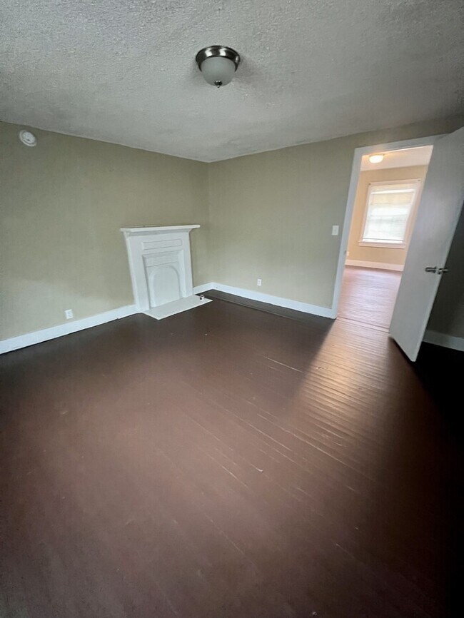 301 Abingdon Ave NW Rental House Rental in Huntsville, AL