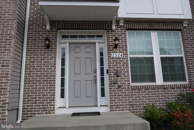 Photo - 2524 Lanham Hill Cir Townhome