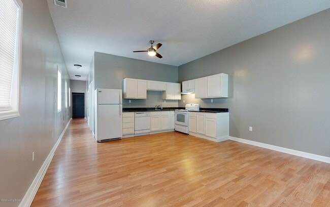 Kitchen - 2907 S 5th St