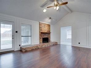 Photo - 813 Leslie Ln