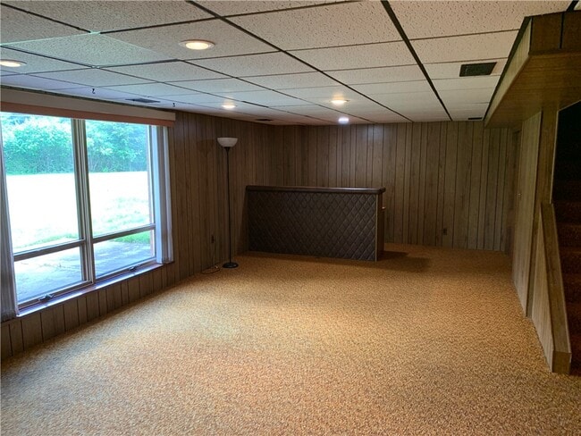 Photo - 20 Pine Hill Dr