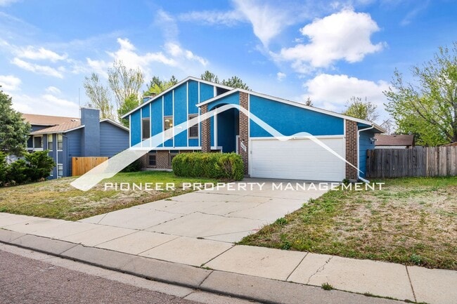 Photo - "Westside is the Best Side" - 4 bedroom, 2 full bathroom, 2 car garage, and fully enclosed yard.