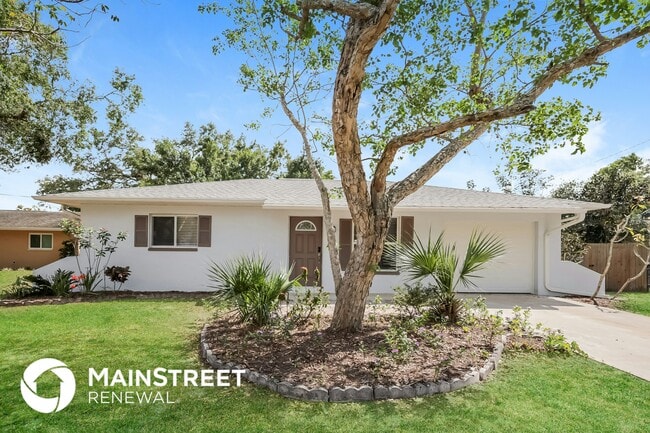 Building Photo - 12613 Sixth St