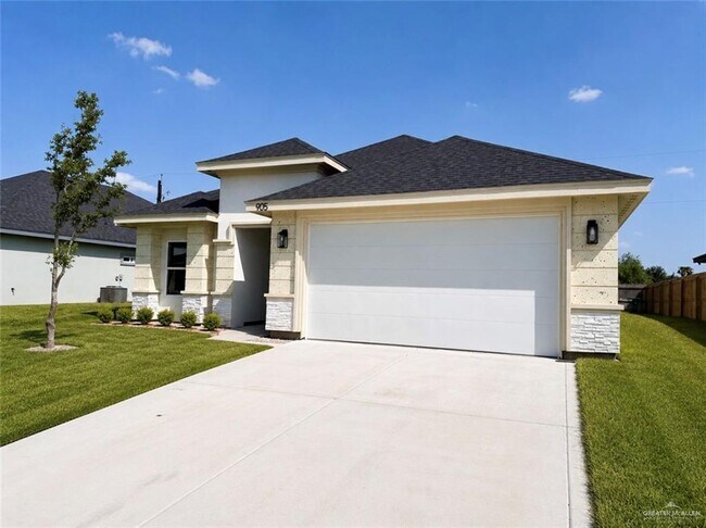 22 La Laguna Rd