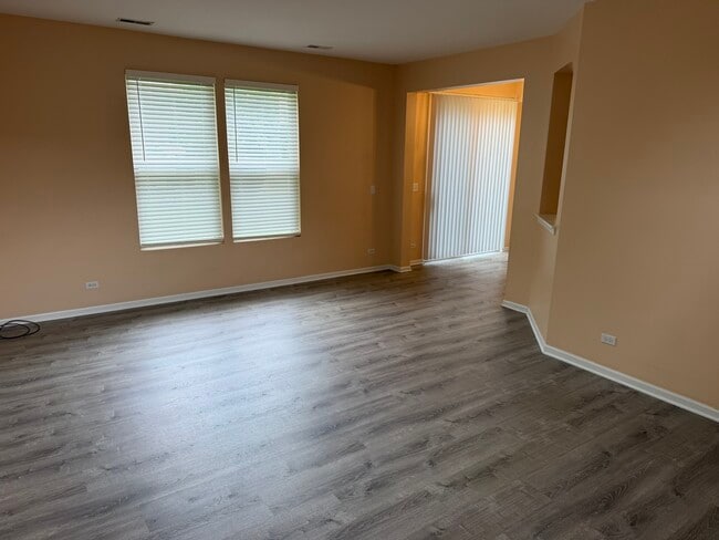 Photo - 3140 Ollerton Ave