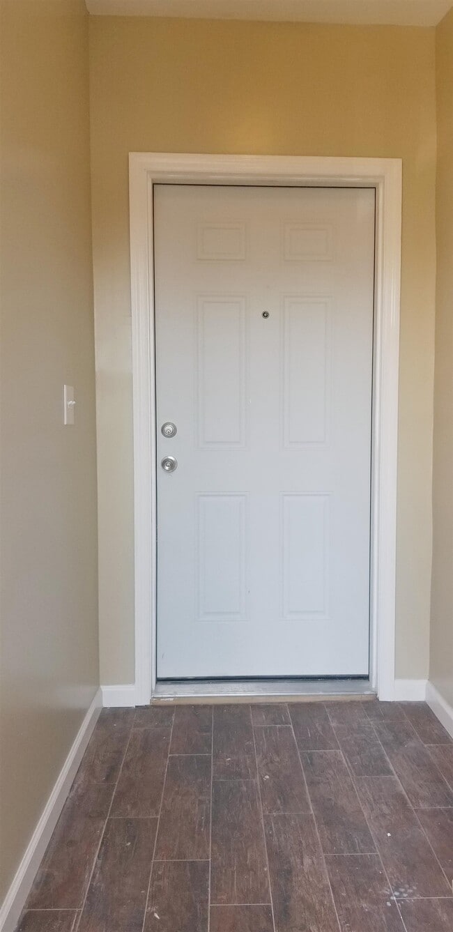 Photo - 422 West Side Ave Unit 3