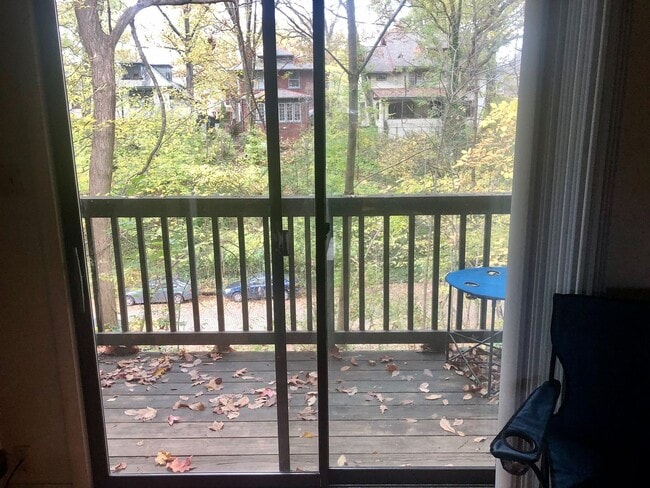 Photo - 2 Bed/1 Bath overlooking Iuka Ravine Unit 1