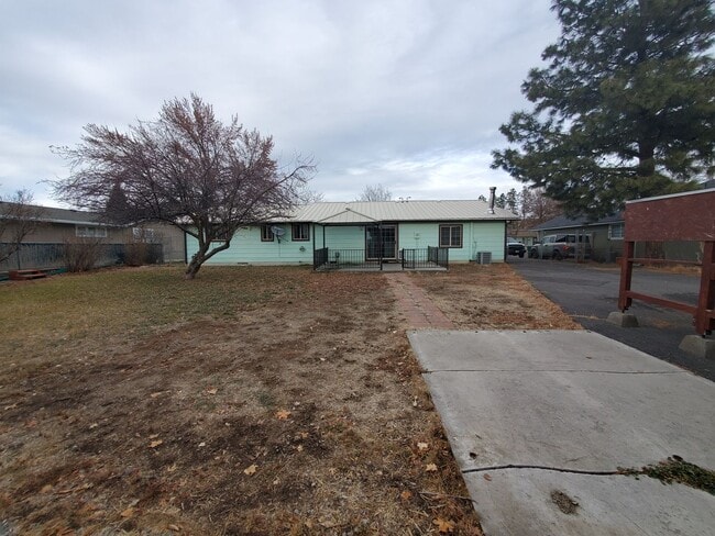 Photo - 3 Bedroom 1.5  Bath Single Family Home