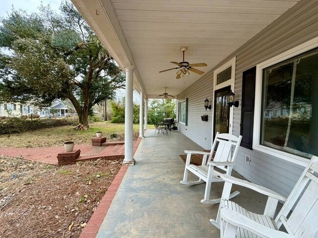 Photo - 102 Mulberry St