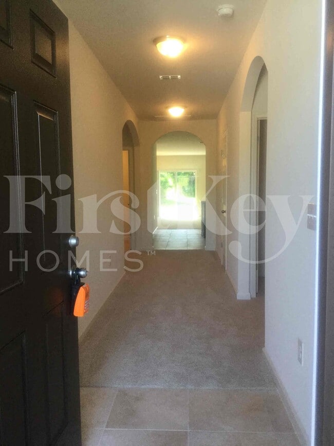 Photo - 2472 SE Floresta Dr