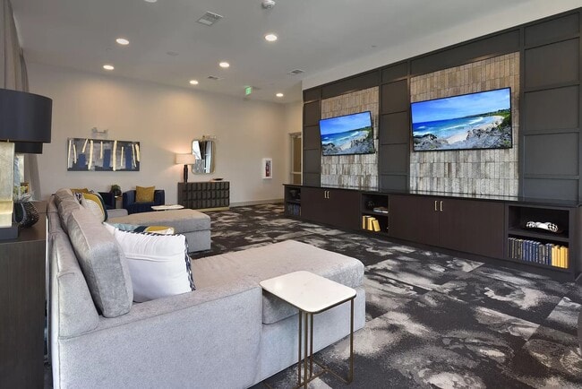 Photo - 3636 W Dallas St Unit 359