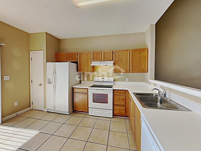 Photo - 116 N Honey Springs Ave