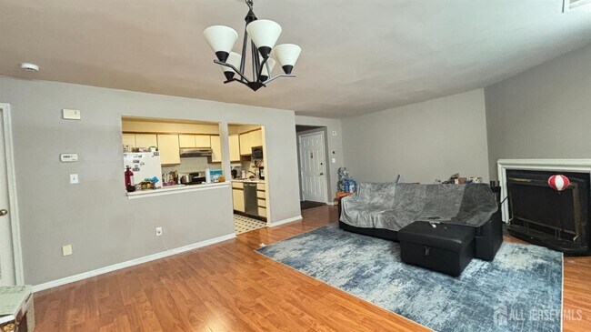 Photo - 1107 Woodhaven Dr