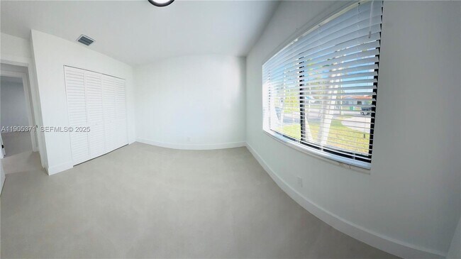 Photo - 11835 SW 37th St