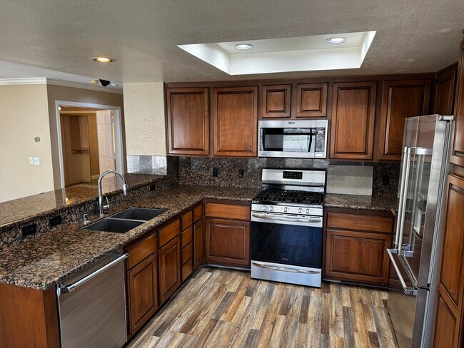Photo - Desert Shores Living. Cul-De-Sac. Downstairs Bed