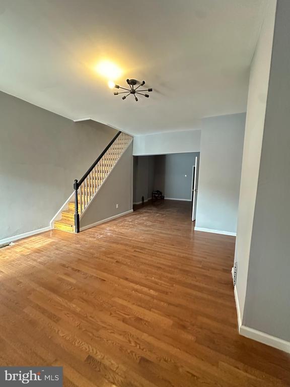 Photo - 2812 Emerald St