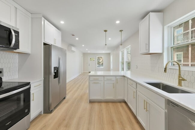 Photo - 66 Cushman Rd