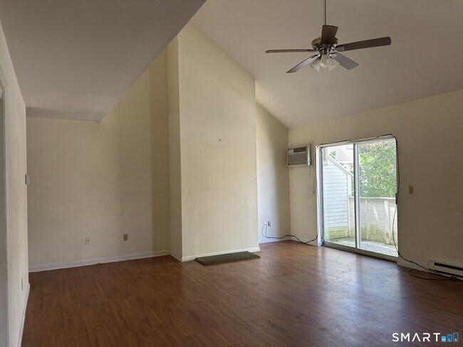 Photo - 160 Willow Springs Unit 160