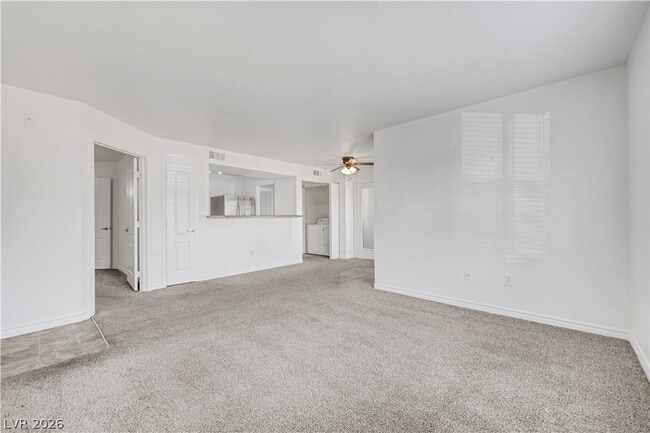 Photo - 5055 W Hacienda Ave Unidad 1024