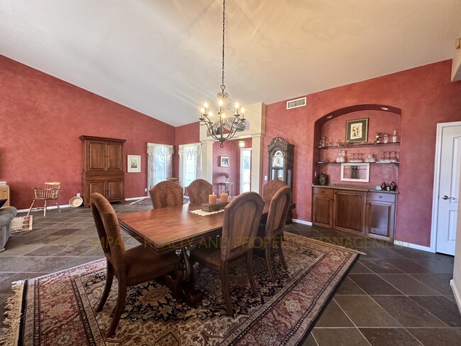 Photo - 65091 E Diamond Ridge Ct House