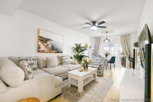 Photo - 2916 Tuscany Ct Unit 104